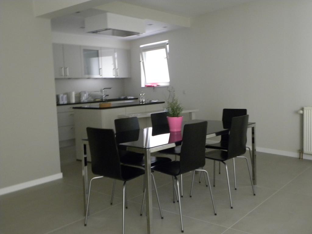 City Center Apartments Brasseurs Brussels Phòng bức ảnh